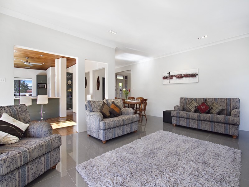 15 Rival Street, Kareela NSW 2232