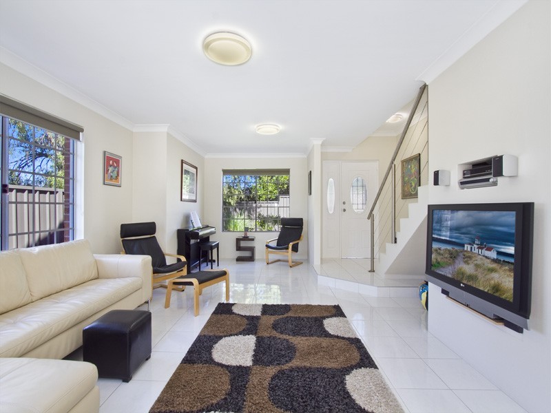 3/74 Evelyn Street, Sylvania NSW 2224