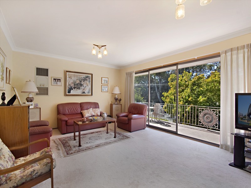 8 Van Buren Circuit, Bonnet Bay NSW 2226