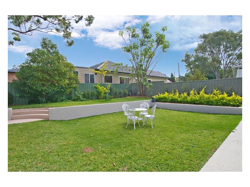 11 Corea Street, Sylvania NSW 2224