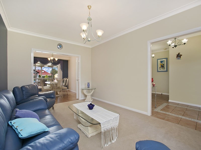 8 Albert Avenue, Sylvania NSW 2224