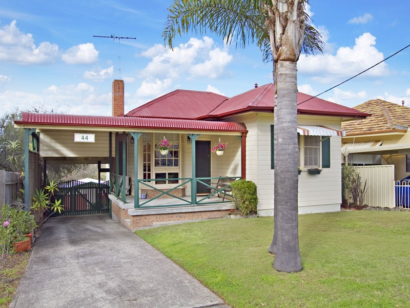 44  Eighth Avenue, Jannali NSW 2226