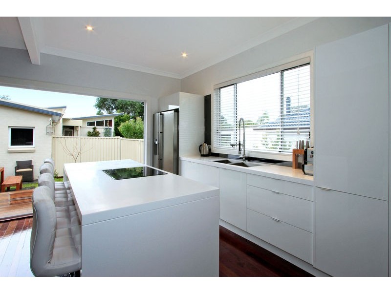 29 Kenneth Avenue, Kirrawee NSW 2232