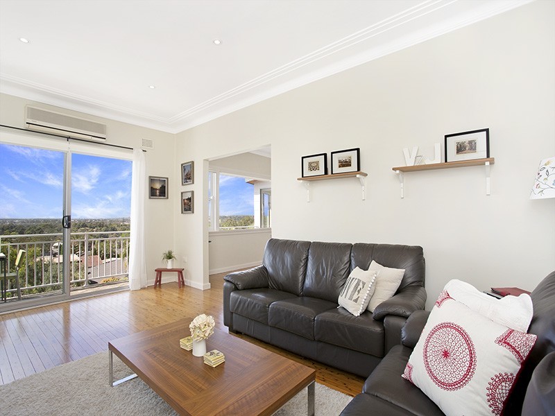 22 Henry Avenue, Sylvania NSW 2224