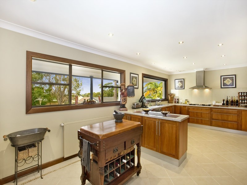 42 Craigholm Street, Sylvania NSW 2224