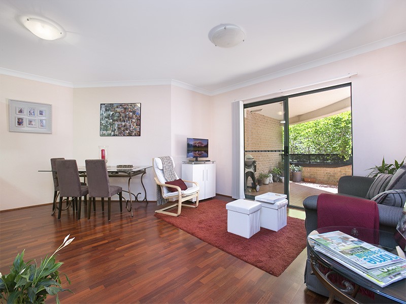 24/20 Leonay Street, Sutherland NSW 2232