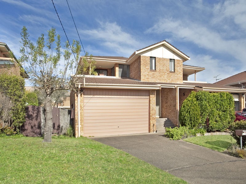 42 Mokera Avenue, Kirrawee NSW 2232