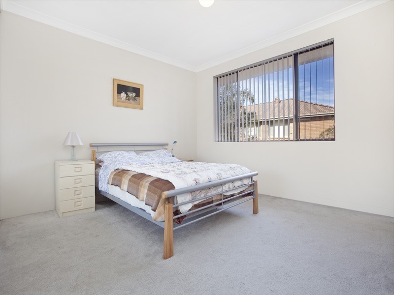 42 Mokera Avenue, Kirrawee NSW 2232