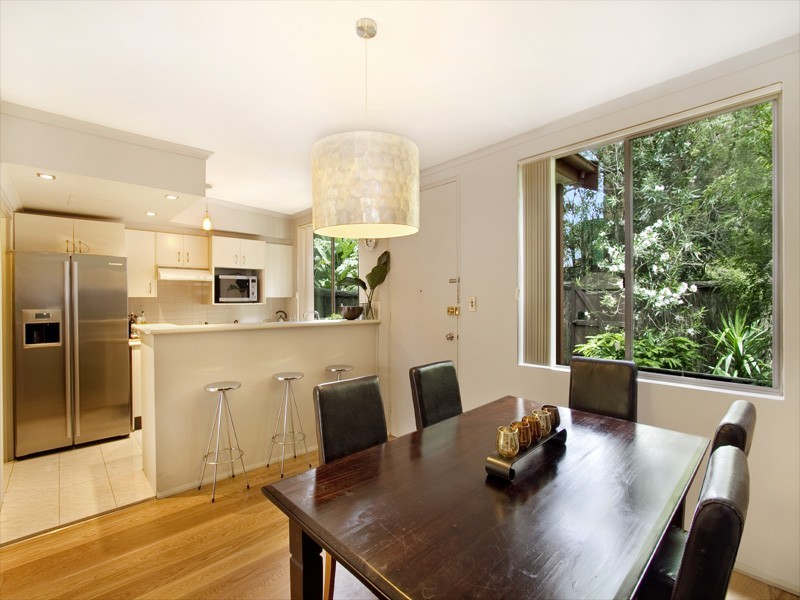 2/81 Bath Road, Kirrawee NSW 2232