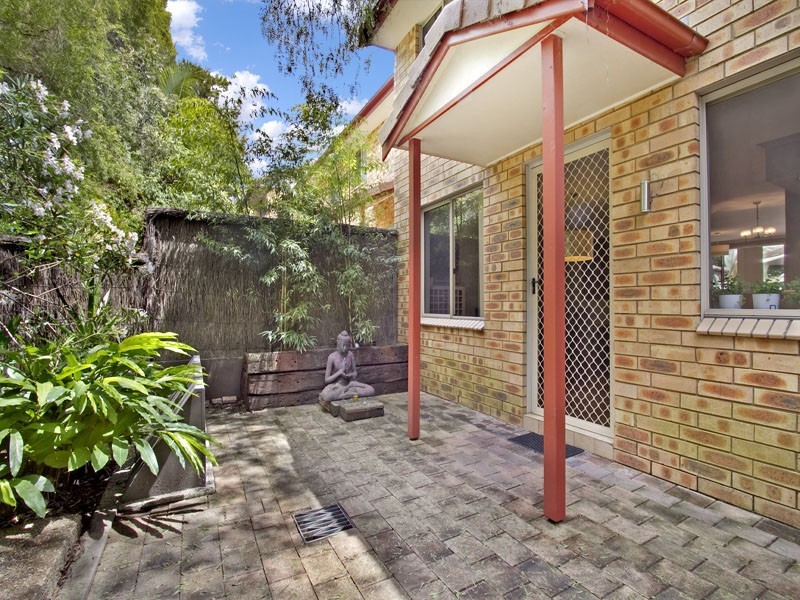 2/81 Bath Road, Kirrawee NSW 2232