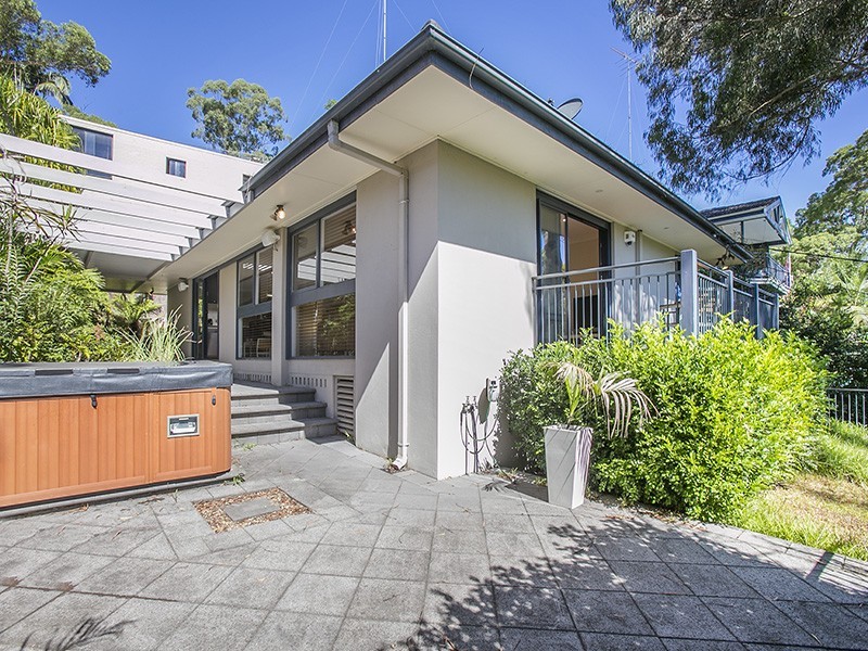 12 Huskisson Street, Gymea Bay NSW 2227