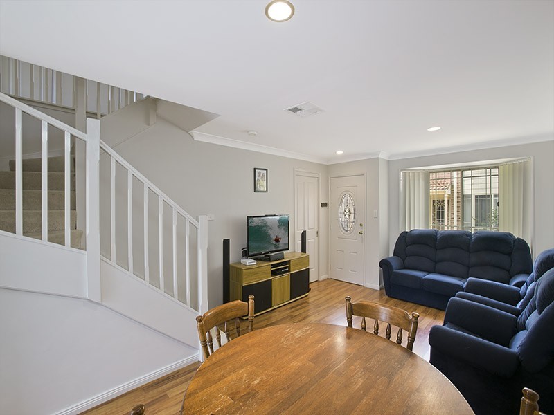 2/155 Loftus Avenue, Loftus NSW 2232