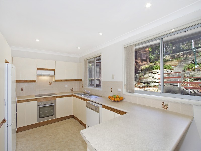 16 Farrer Place, Oyster Bay NSW 2225