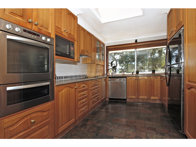 11 Inverness Place, Kareela NSW 2232