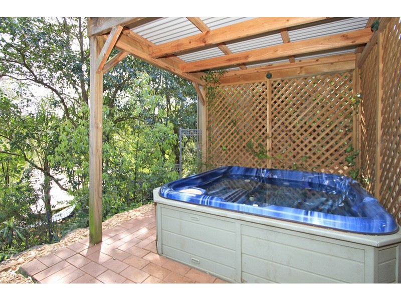 11 Inverness Place, Kareela NSW 2232