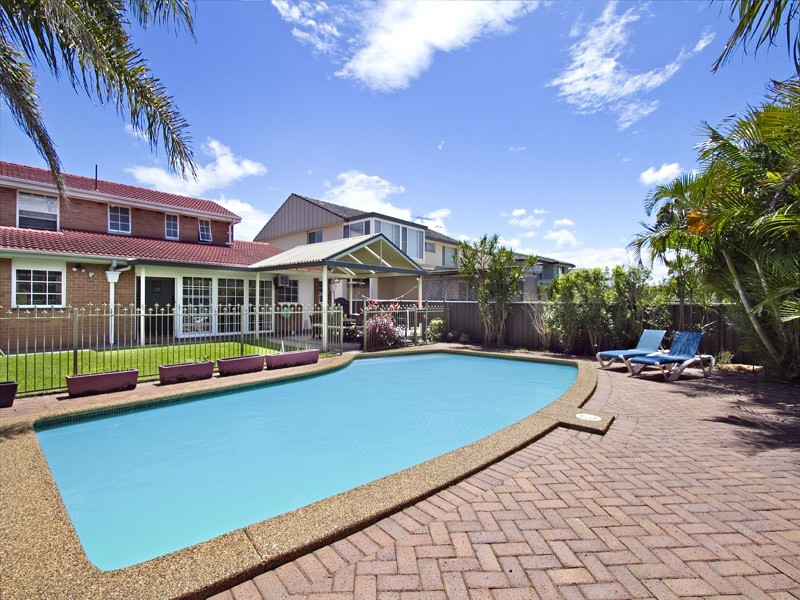 10 Hampton Road, Sylvania Waters NSW 2224