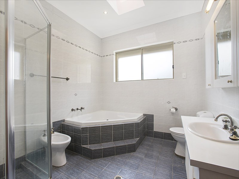 120 Manchester Road, Gymea NSW 2227