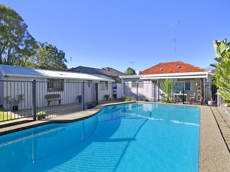 3 Barjadda Avenue, Sylvania NSW 2224