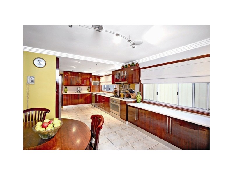 20 Torrens Street, Blakehurst NSW 2221