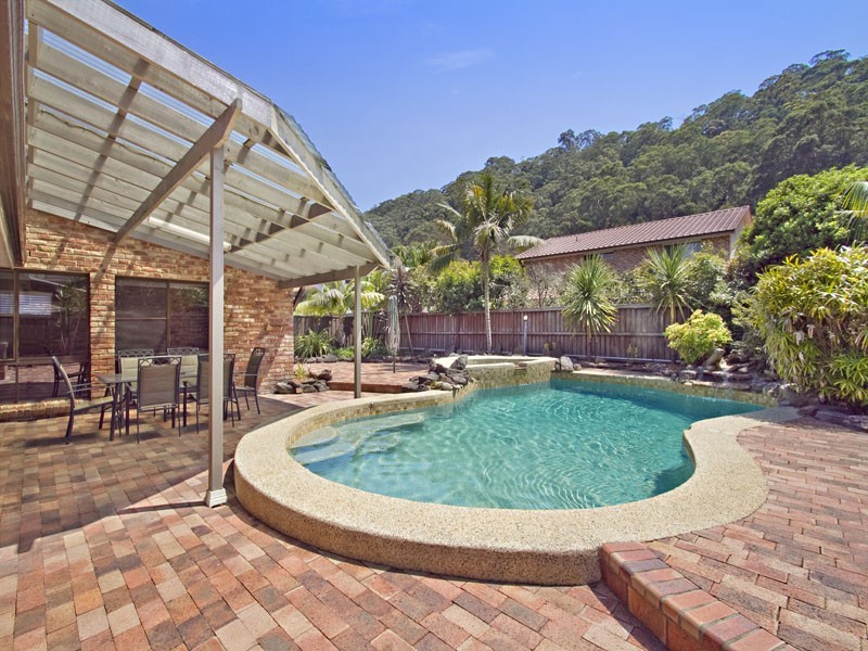 11 McKinley Avenue, Bonnet Bay NSW 2226
