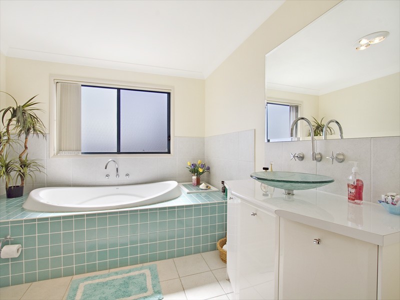 26 Yarra Vista Court, Yarrawarrah NSW 2233