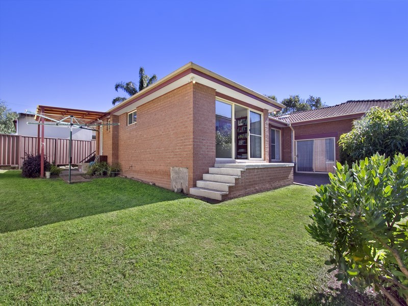 30 Bulumin Street, Como NSW 2226