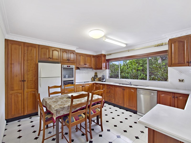12 Coolgardie Place, Sutherland NSW 2232