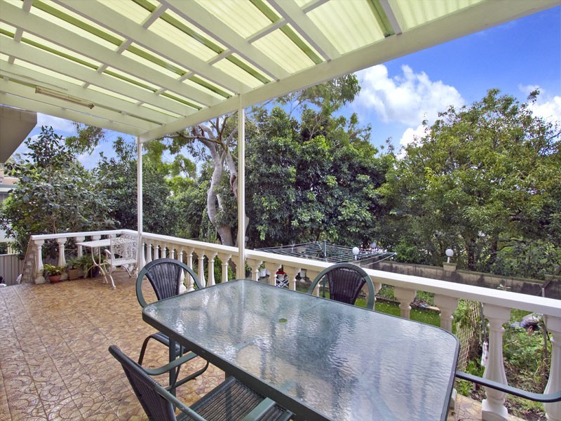 12 Coolgardie Place, Sutherland NSW 2232