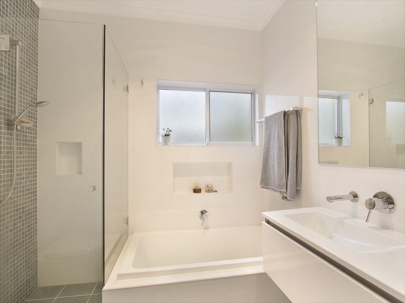 3 Tennyson Place, Sylvania NSW 2224