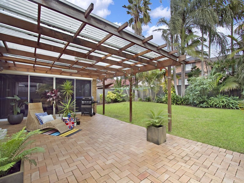 3 Tennyson Place, Sylvania NSW 2224