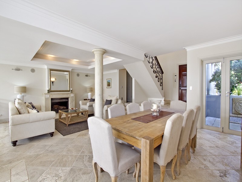 15 Ilma Avenue, Kangaroo Point NSW 2224