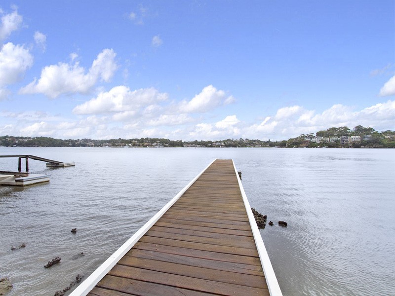 15 Ilma Avenue, Kangaroo Point NSW 2224