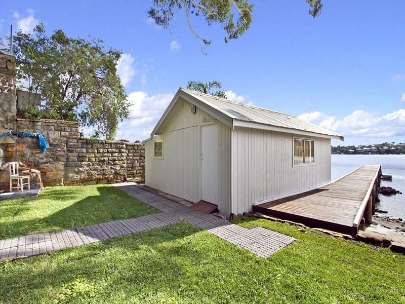 15 Ilma Avenue, Kangaroo Point NSW 2224