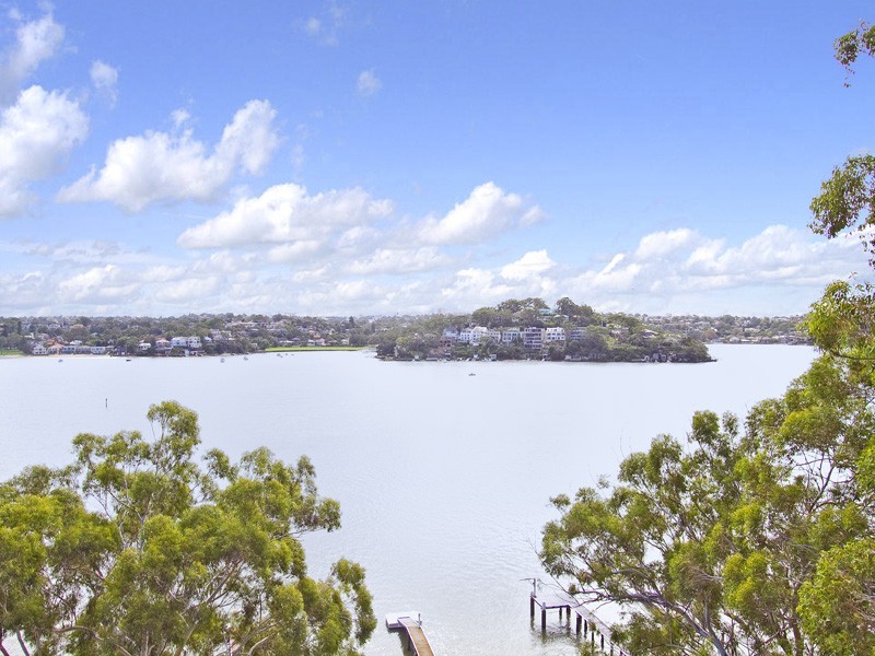 15 Ilma Avenue, Kangaroo Point NSW 2224
