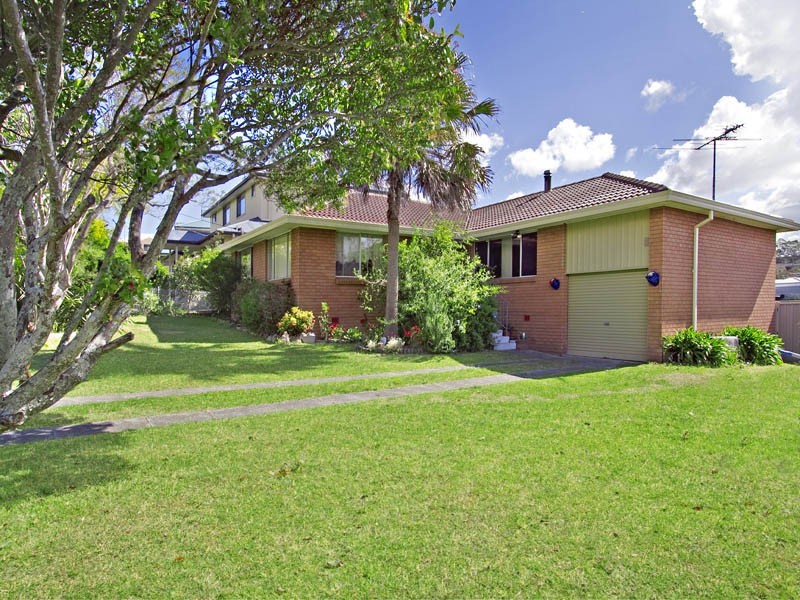 80 Walker Street, Helensburgh NSW 2508