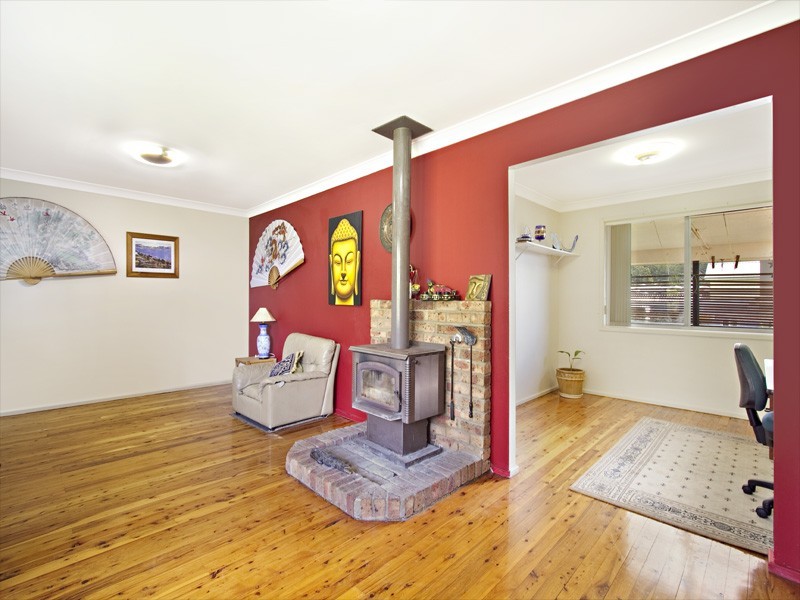 80 Walker Street, Helensburgh NSW 2508