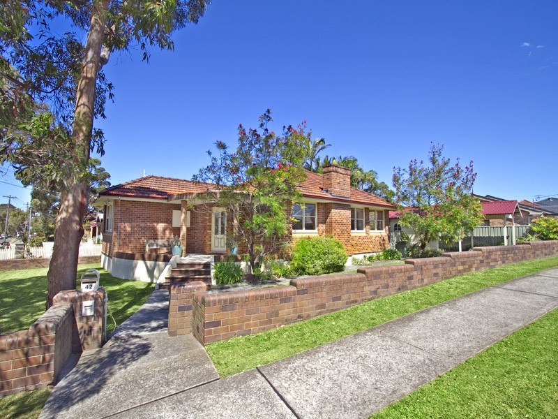 42 Bindea Street, Como NSW 2226