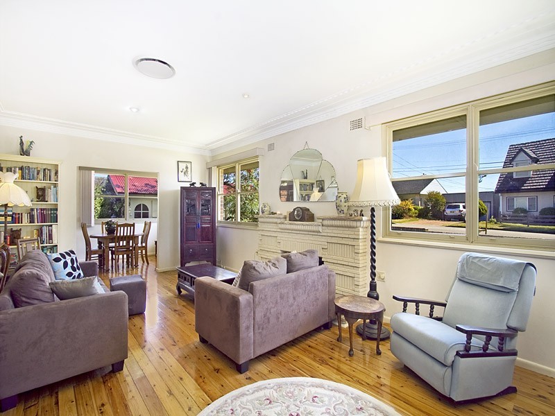 42 Bindea Street, Como NSW 2226