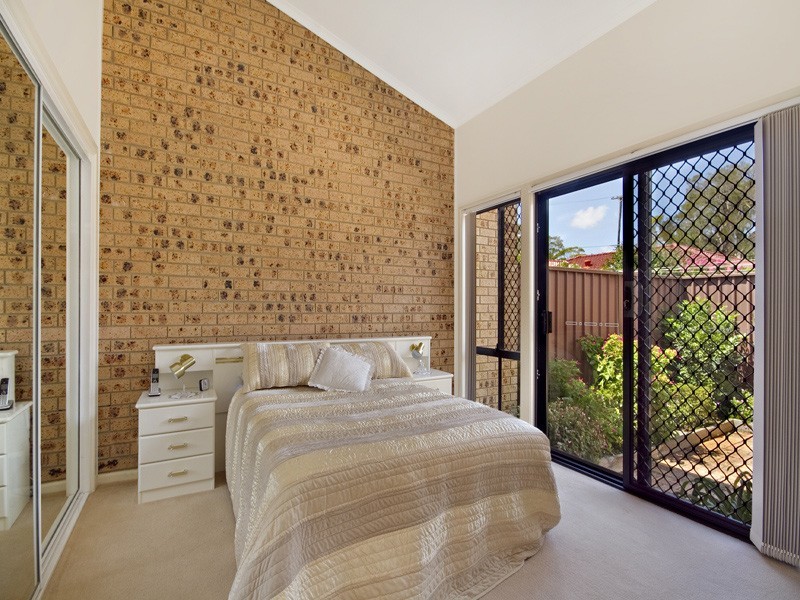 2/156 Woronora Crescent, Como NSW 2226