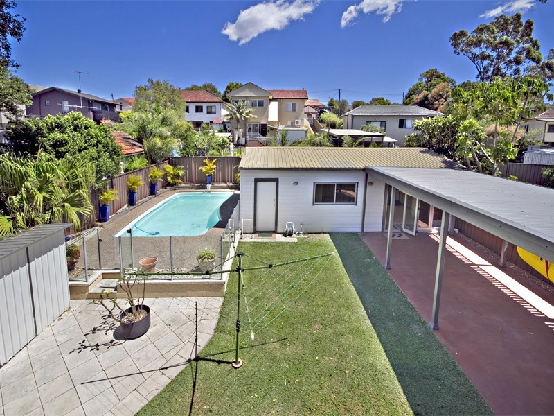 164 Holt Road, Taren Point NSW 2229
