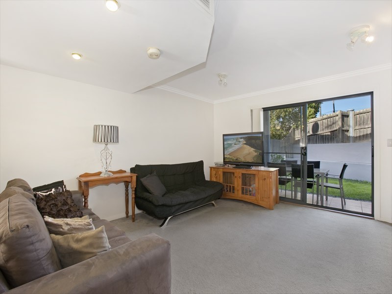 17/6 Mowbray Street, Sylvania NSW 2224