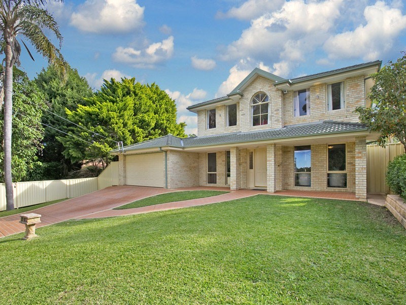 10 Blue Gum Avenue, Gymea Bay NSW 2227