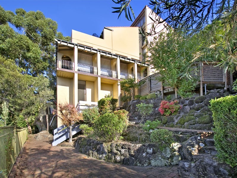 4 Moonbi Place, Kareela NSW 2232