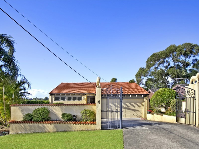 4 Moonbi Place, Kareela NSW 2232