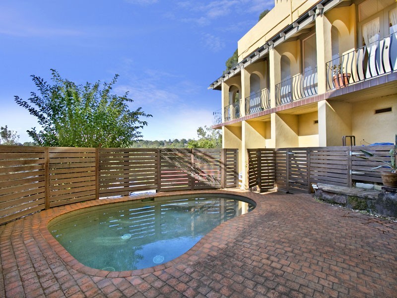 4 Moonbi Place, Kareela NSW 2232