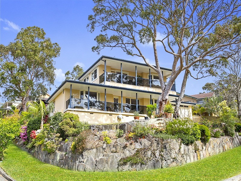 13 Kingfisher Crescent, Grays Point NSW 2232