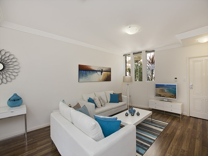 7/2 Mowbray Street, Sylvania NSW 2224