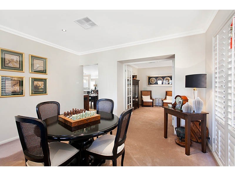 7 Young Avenue, Camden Park NSW 2570