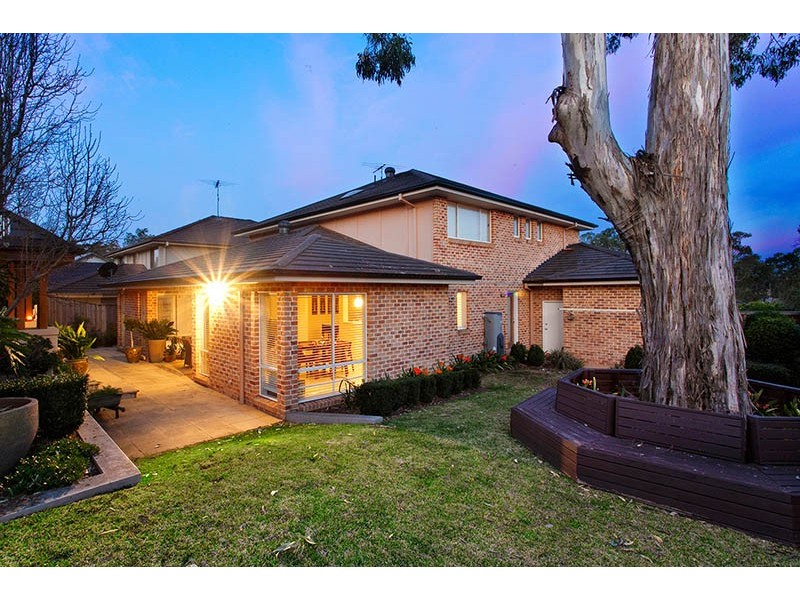 7 Young Avenue, Camden Park NSW 2570