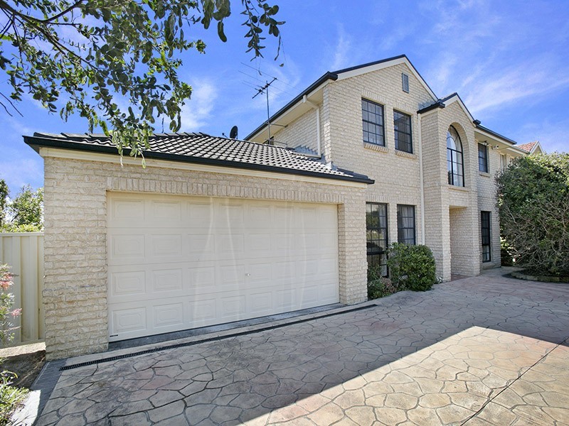 2 Silvereye Court, Woronora Heights NSW 2233